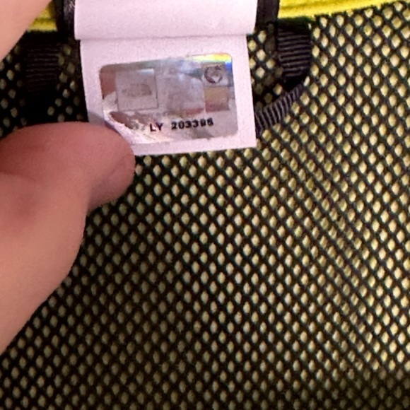 Women’s The North Face Yellow Softshell Vest. Full Zip. Mesh Lined. Size Medium. - Picture 2 of 5